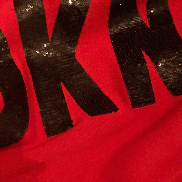 DKNY jeans new sequinned red sweater - Picture 9 of 11